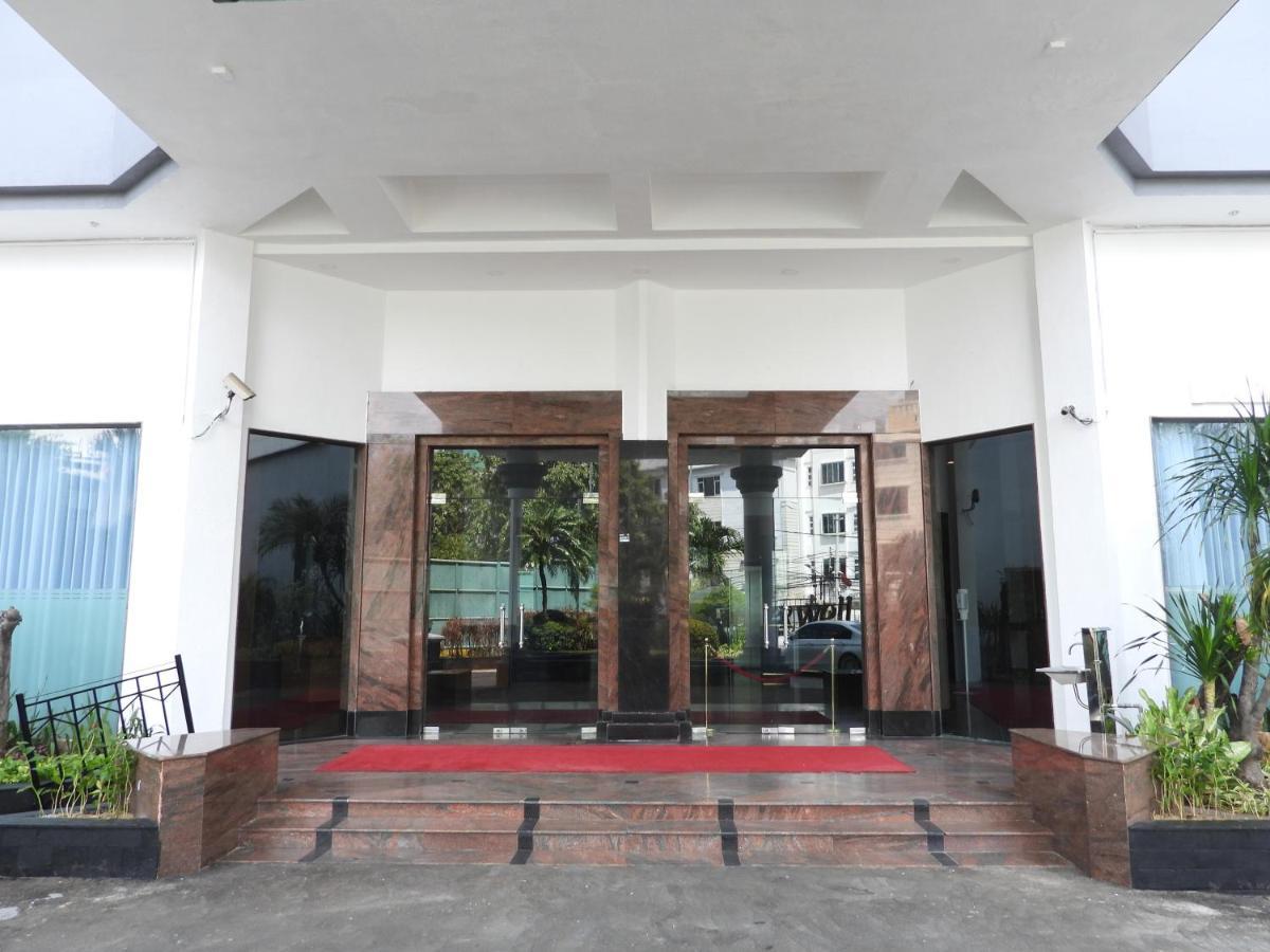 Maxwell Hotel Джакарта Экстерьер фото