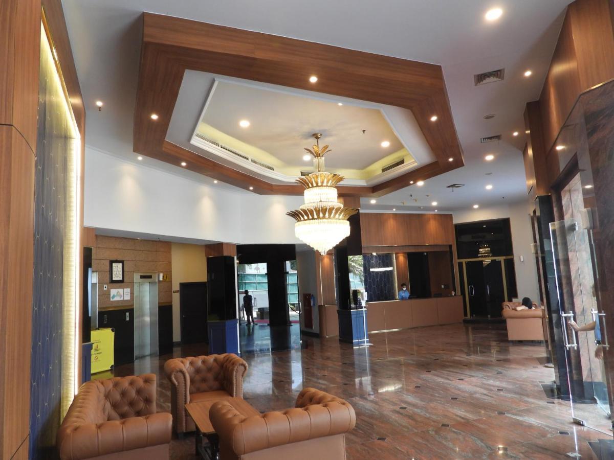 Maxwell Hotel Джакарта Экстерьер фото