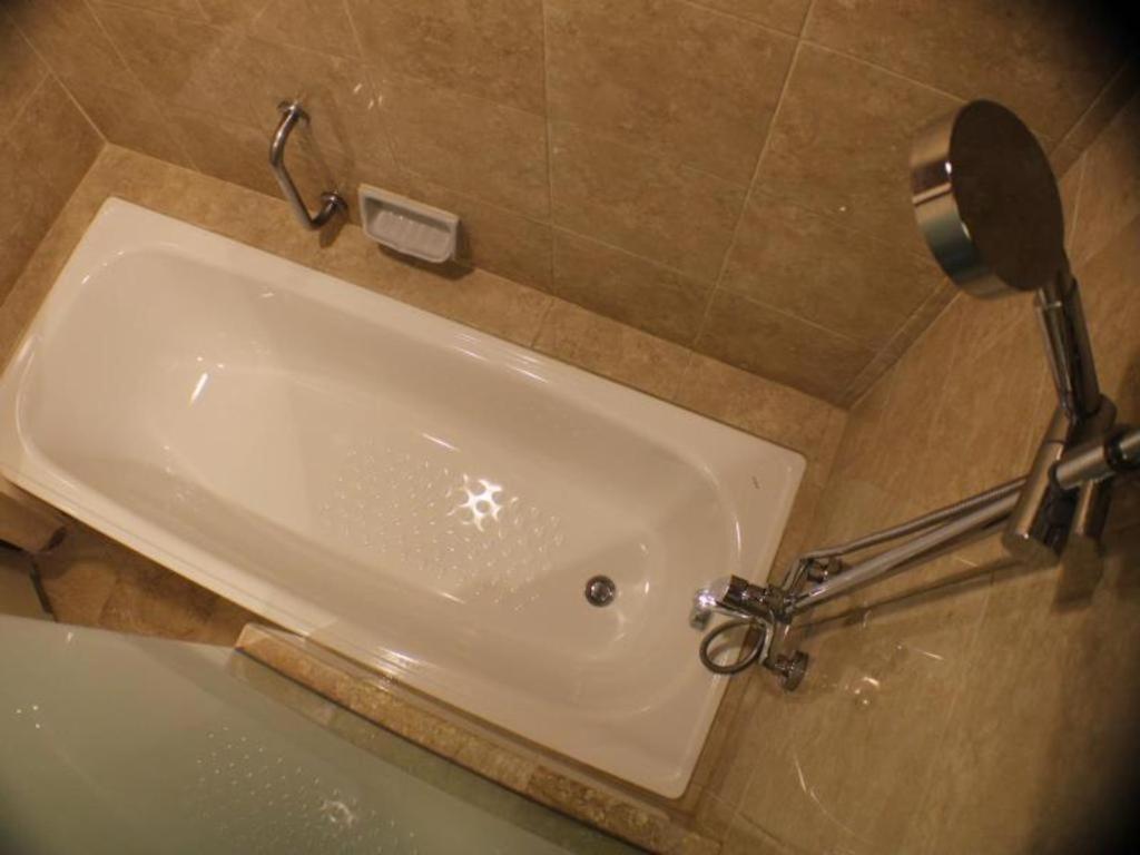 Maxwell Hotel Джакарта Экстерьер фото